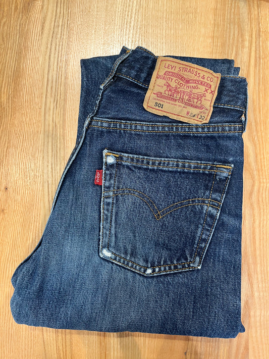 Jeans Levi's 501 W28 L32 numéro RR