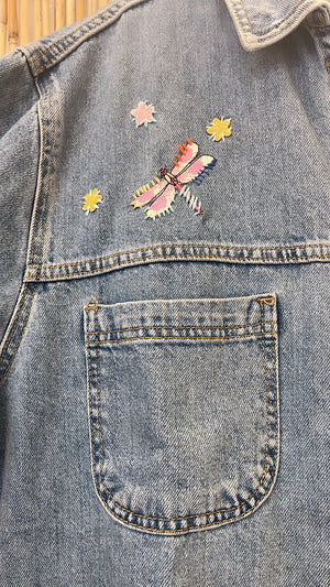 Veste en jean upcyclée