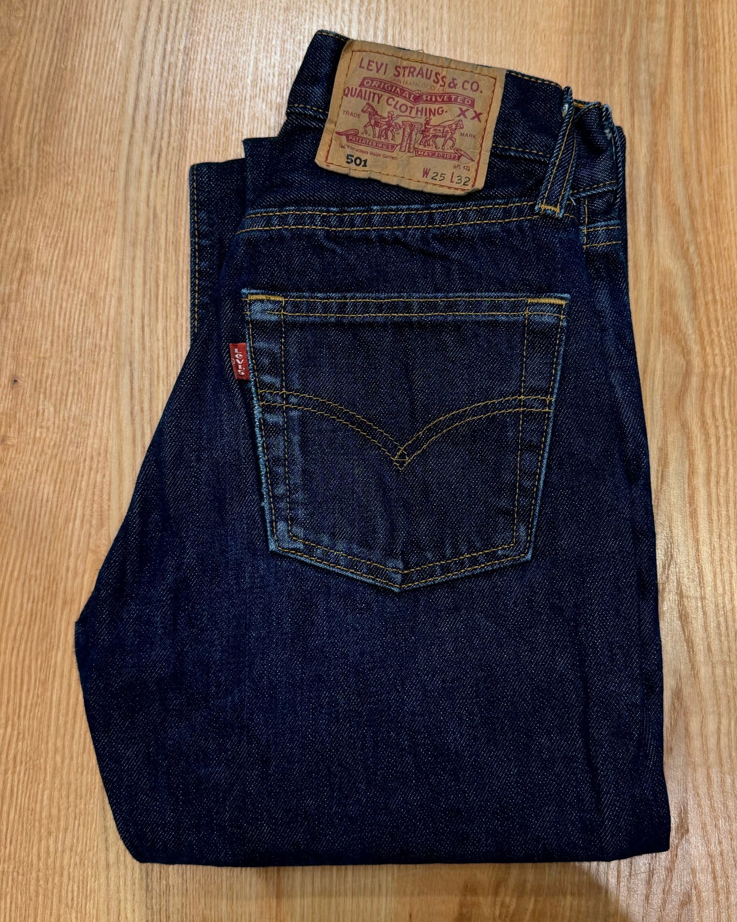 Jeans Levi's 501 W25 L32 - numéro Y3