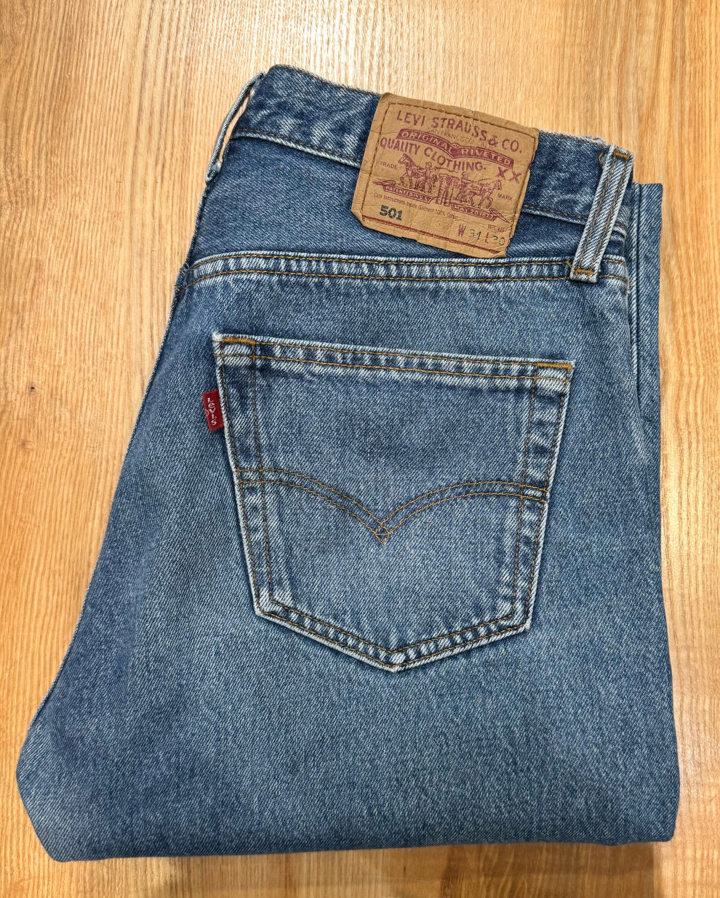 Jeans Levi's 501 W31 L30 - numéro Z3