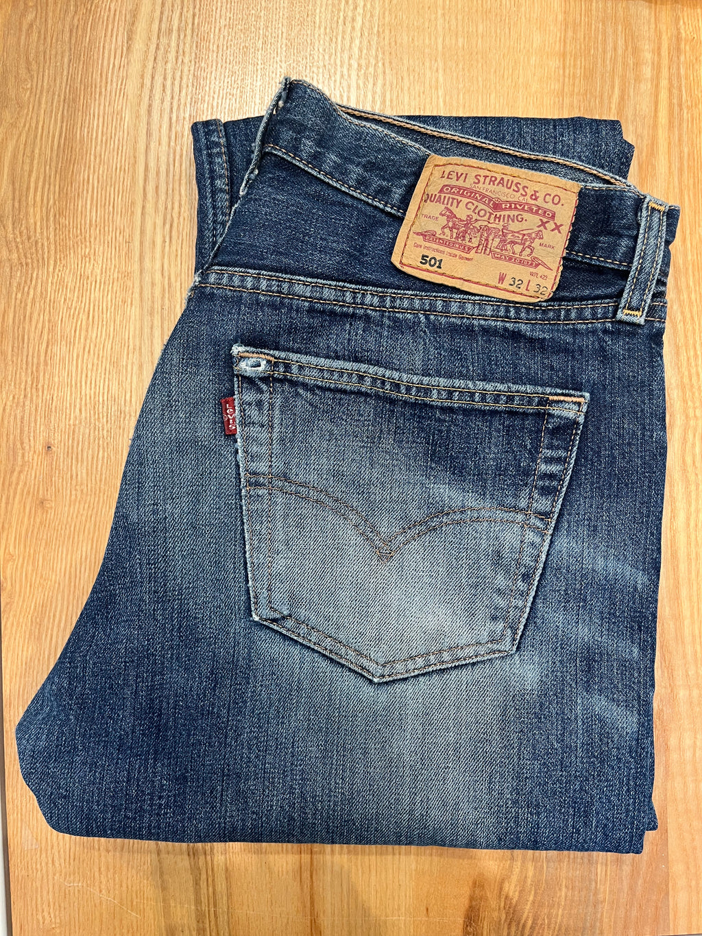 Jeans Levi's 501 W32 L32 - numéro B2