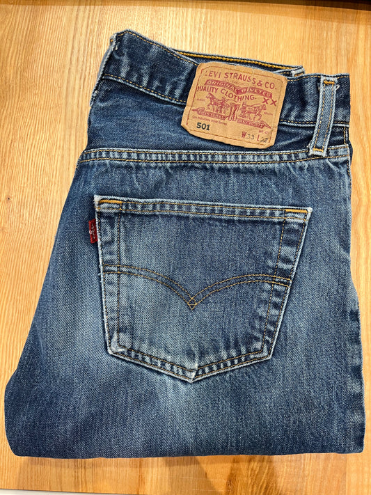 Jeans Levi's 501 W33 L32 - numéro J2