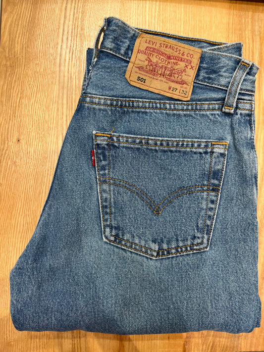 Jeans Levi's 501 W27 L32 - numéro O2