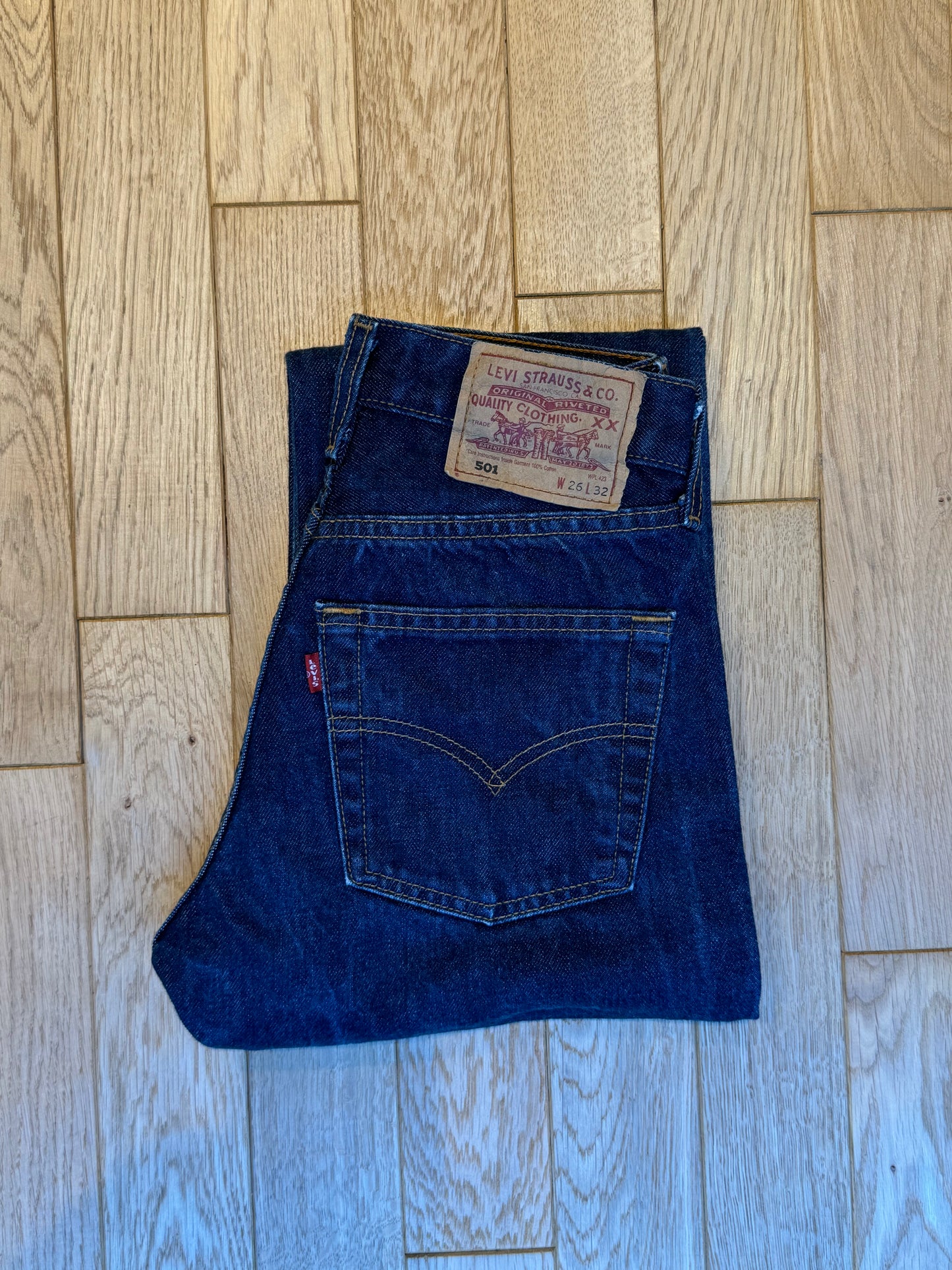 Jeans Levi's 501 W26 L32 - numéro R2