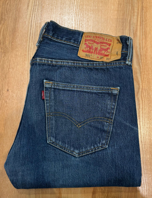 Jeans Levi's 501 W32 L30 - numéro E3