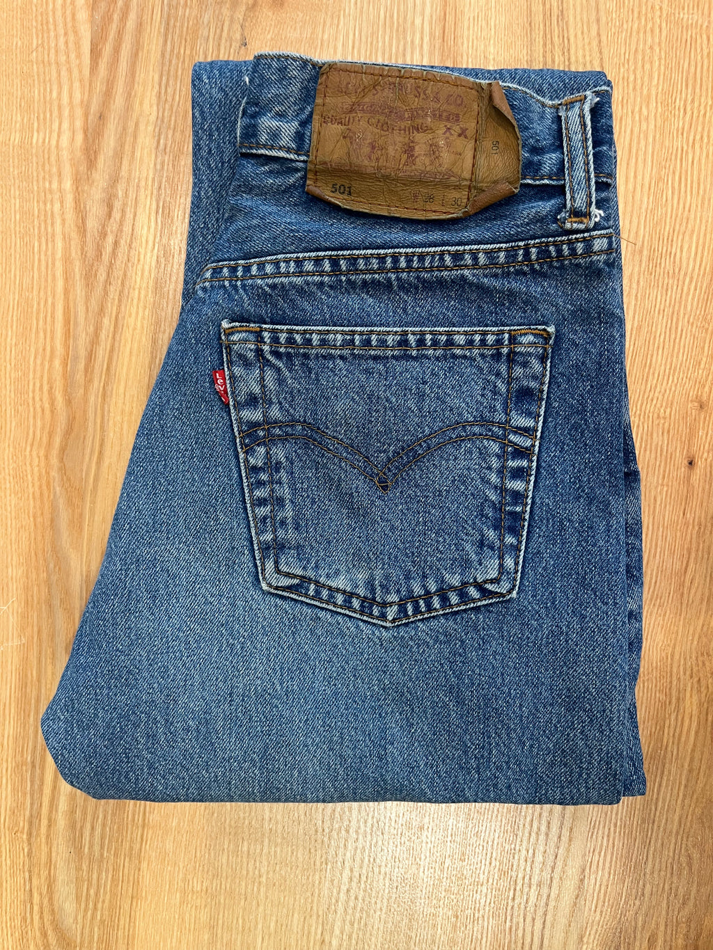 Jeans Levi's 501 W28 L30 numéro V1