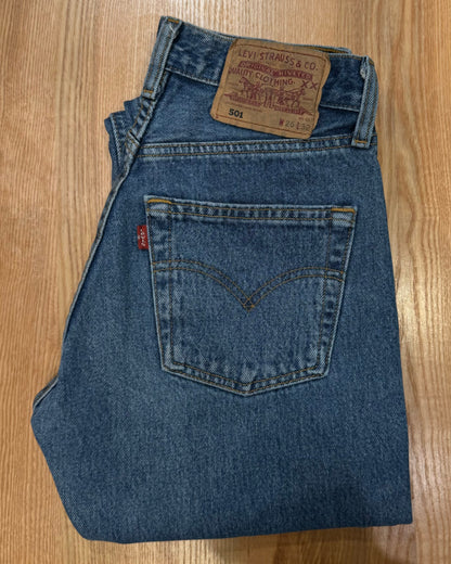 Jeans Levi's 501 W26 L32 - numéro R3