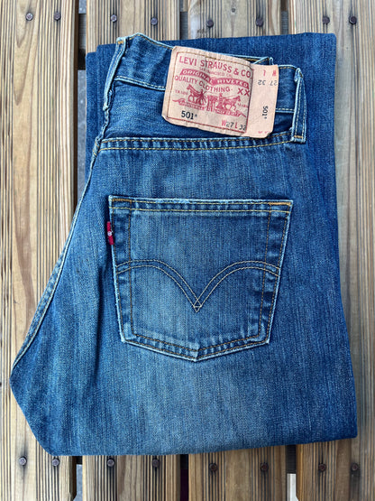 Jeans Levi's 501 W27 L32 numéro AA