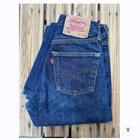 Jeans Levi's 501 W26 L32 numéro Y